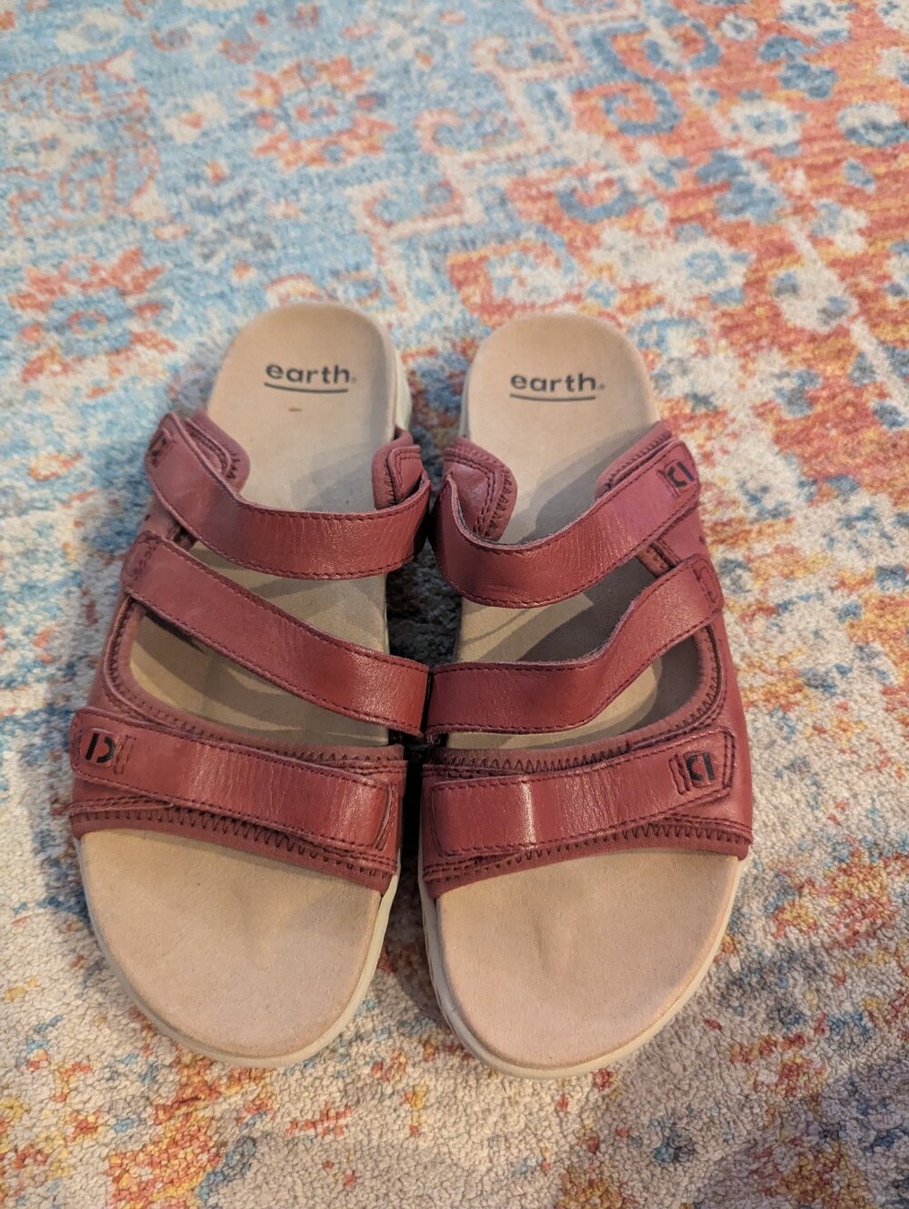 Earth Mira Loures Women’s 8.5M Bordeaux Red Leather Slip On 3 Strap Sandals - Picture 2 of 7
